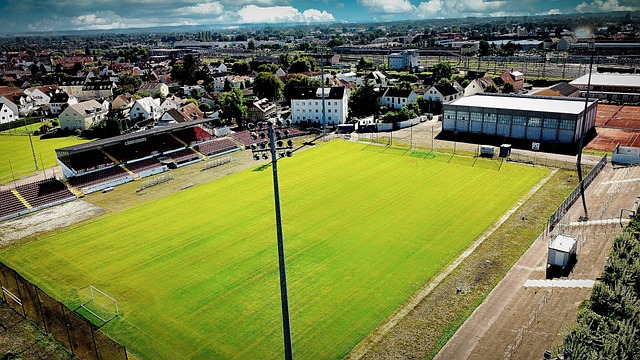 直接影響各 直接影響各