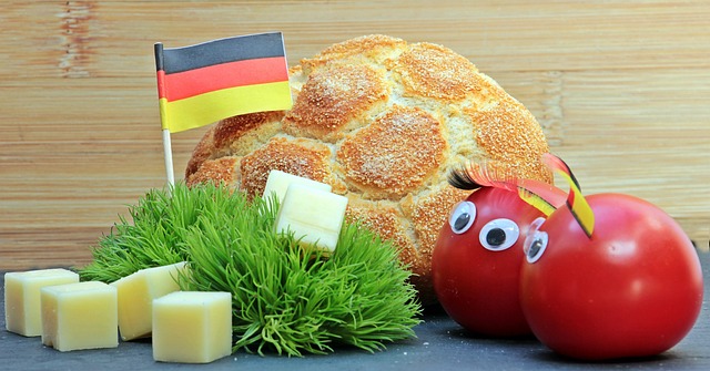 学校不仅注 学校不仅注